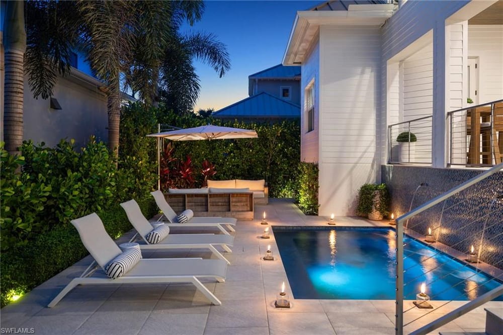 950 8th St. S – #226020603 - Olde Naples