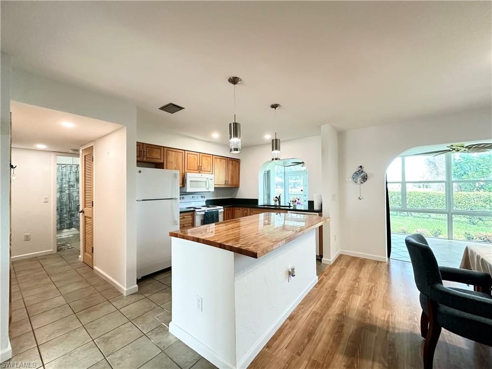 3439 Boca Ciega Dr. E7 – #226020615 - Lakewood