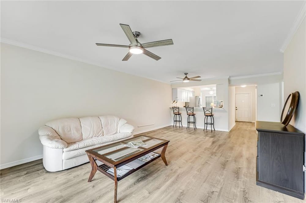 225 Robin Hood Cir. 101 – #226020731 - Sherwood