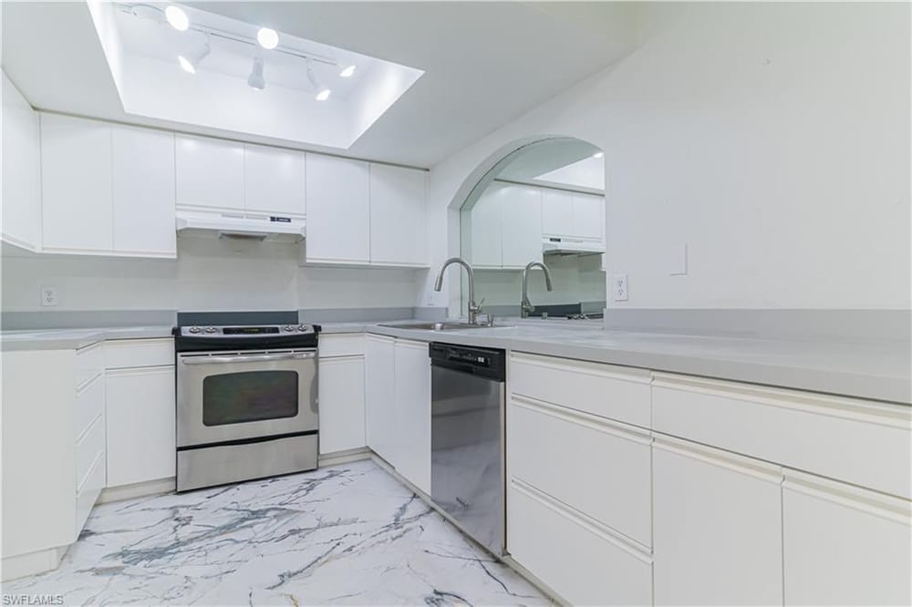 107 Blue Ridge Dr. 21 – #226020763 - Naples South