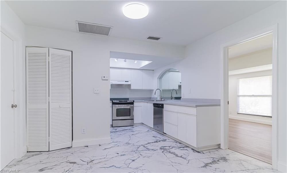 107 Blue Ridge Dr. 21 – #226020763 - Naples South