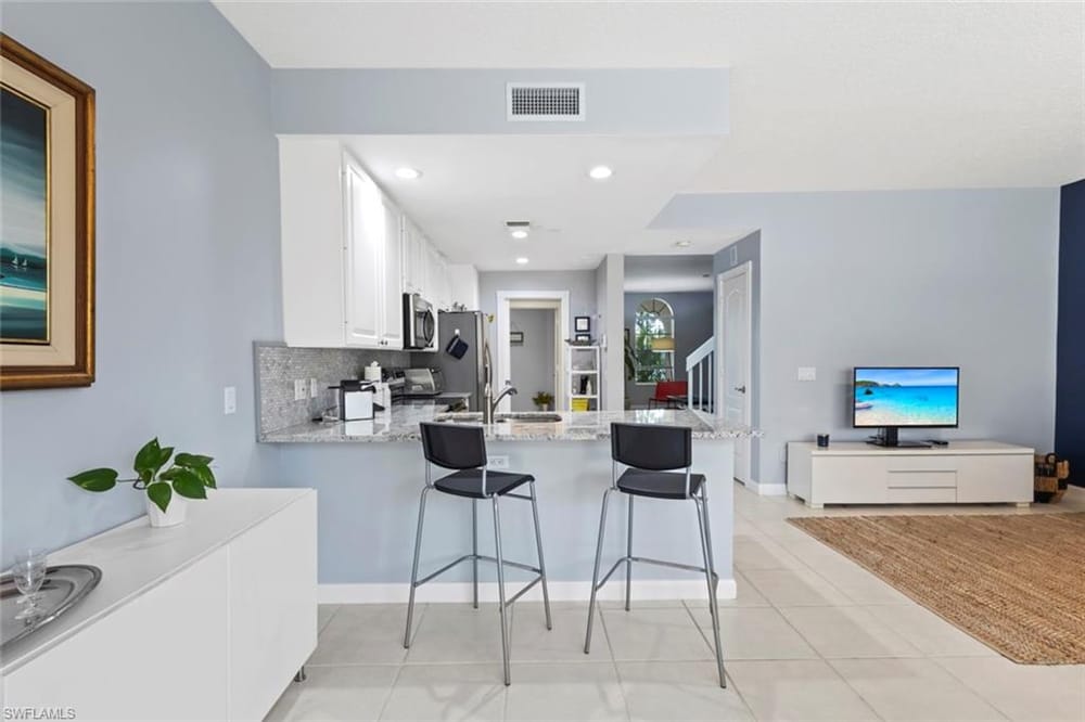 6112 Towncenter Cir. – #226020786 - Island Walk