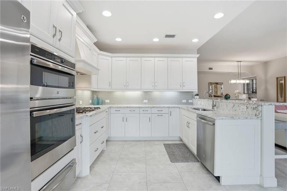 8066 Signature Club Cir. 102 – #226020825 - Lely Resort