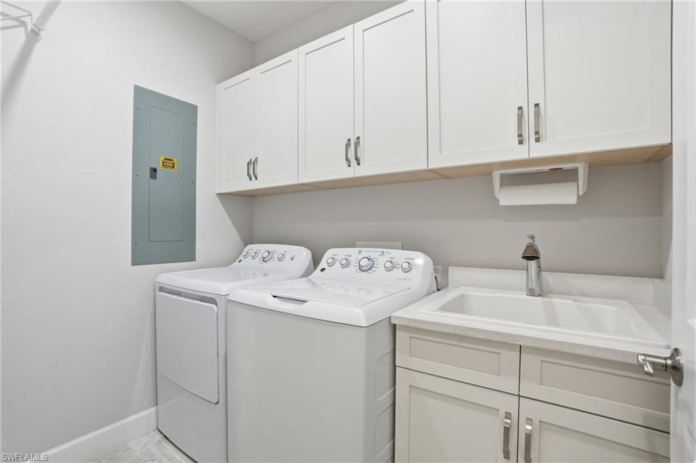 8066 Signature Club Cir. 102 – #226020825 - Lely Resort