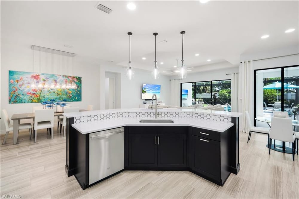 13836 Luna Dr. – #226021162 - Marbella Isles