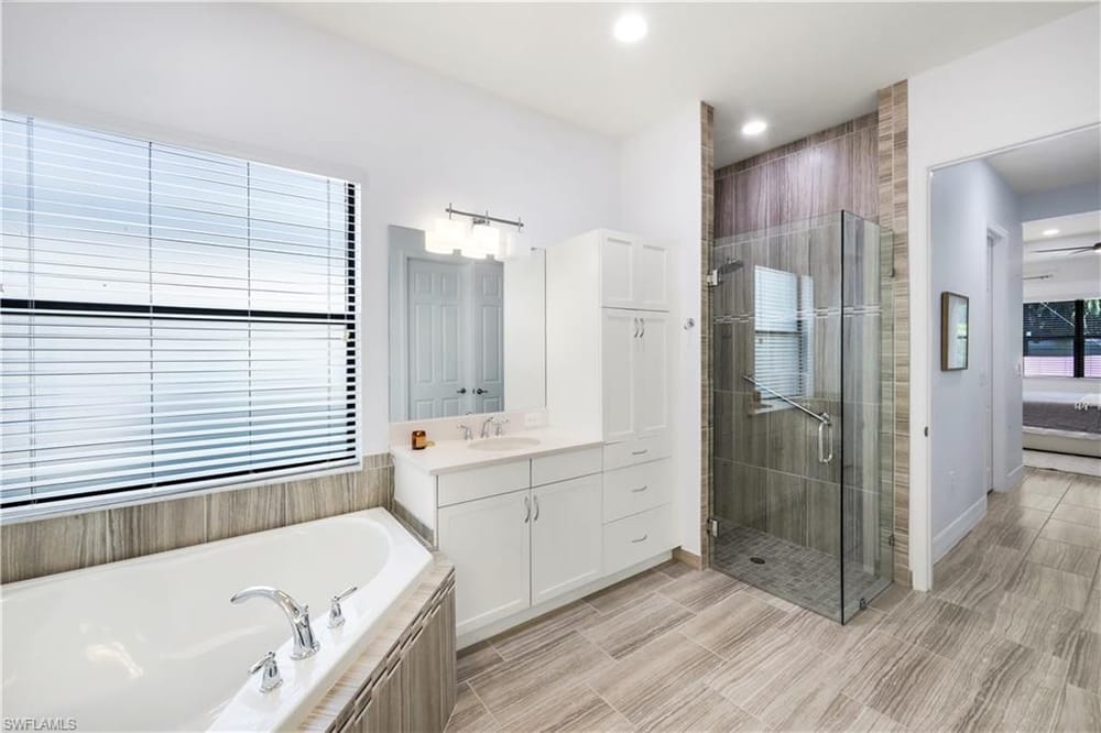 13836 Luna Dr. – #226021162 - Marbella Isles