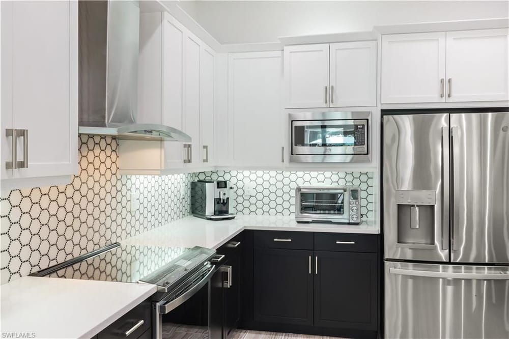 13836 Luna Dr. – #226021162 - Marbella Isles