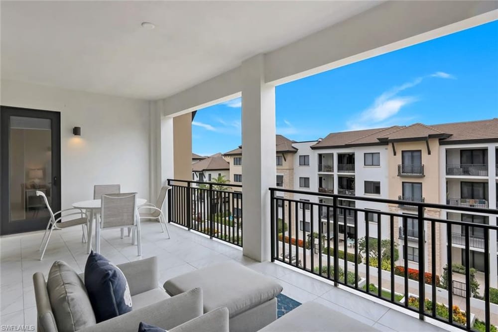 1135 3rd Ave. S 518 – #226021424 - Naples Square