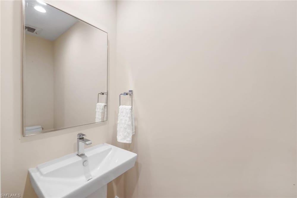 1135 3rd Ave. S 518 – #226021424 - Naples Square