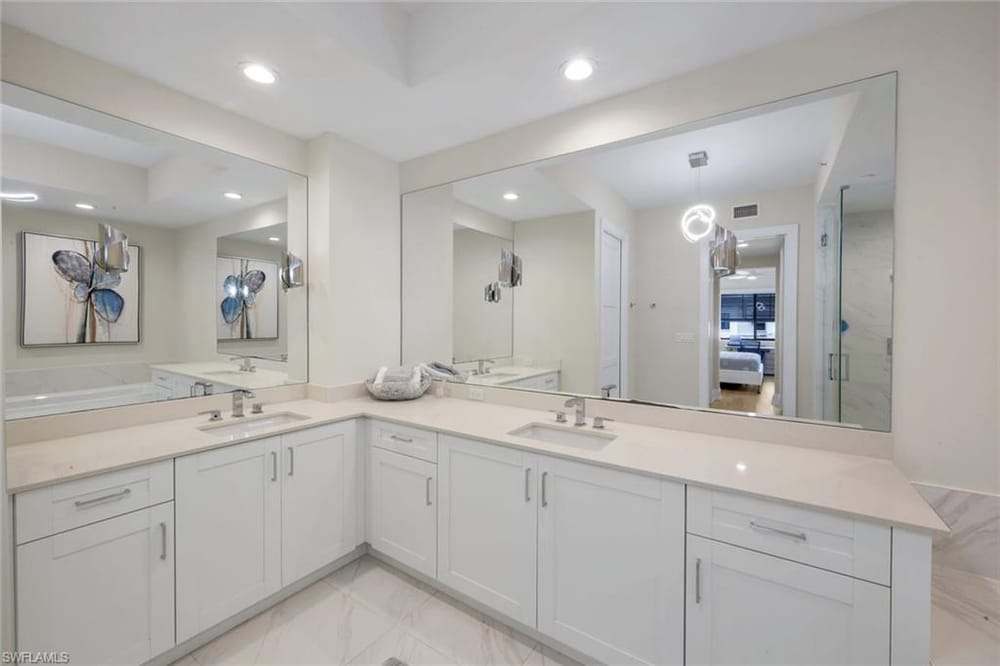 1135 3rd Ave. S 518 – #226021424 - Naples Square