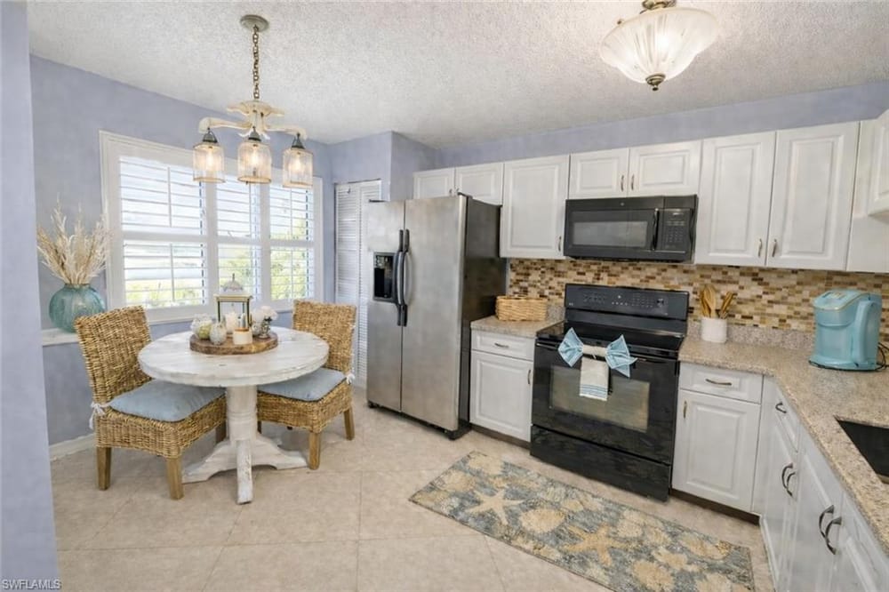 5685 Whitaker Rd. 202 – #226021435 - Naples Parkwood Club