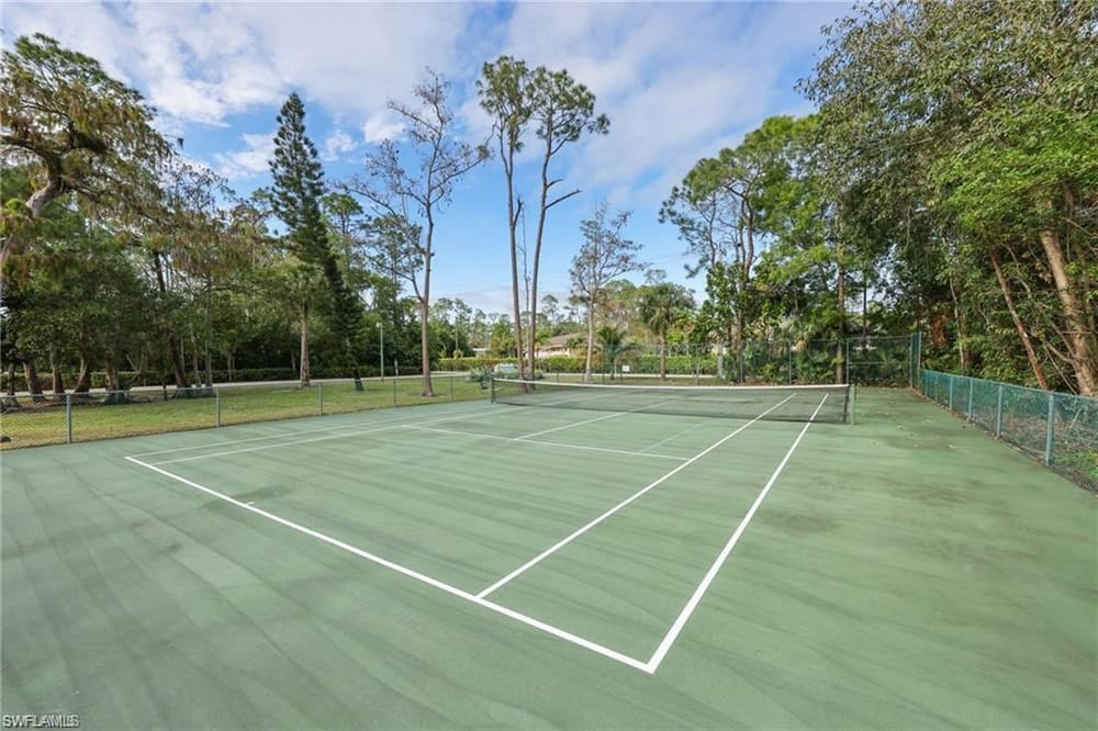 5685 Whitaker Rd. 202 – #226021435 - Naples Parkwood Club