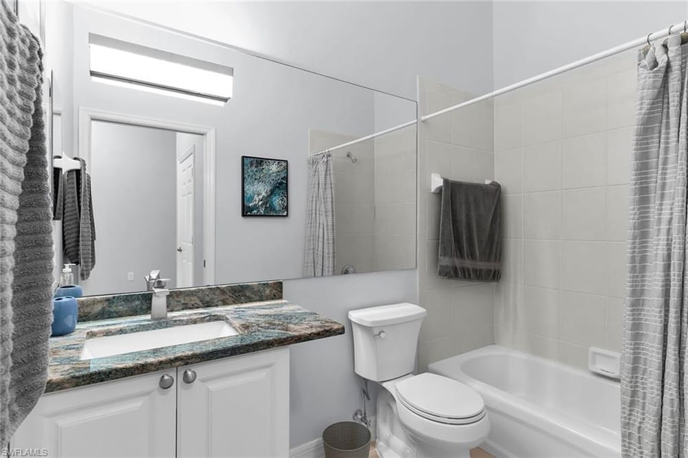 1100 Eastham Way A302 – #226021470 - Glen Eagle