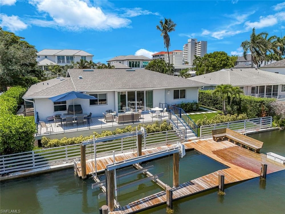 151 Bayview Ave. – #226021645 - Vanderbilt Beach