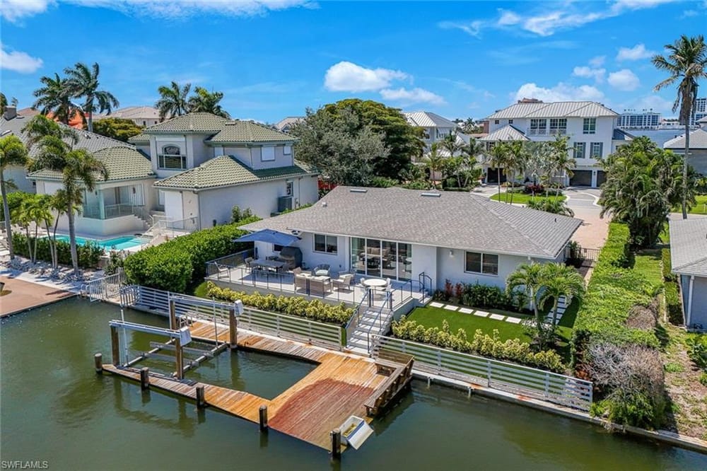 151 Bayview Ave. – #226021645 - Vanderbilt Beach