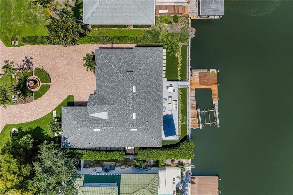 151 Bayview Ave. – #226021645 - Vanderbilt Beach