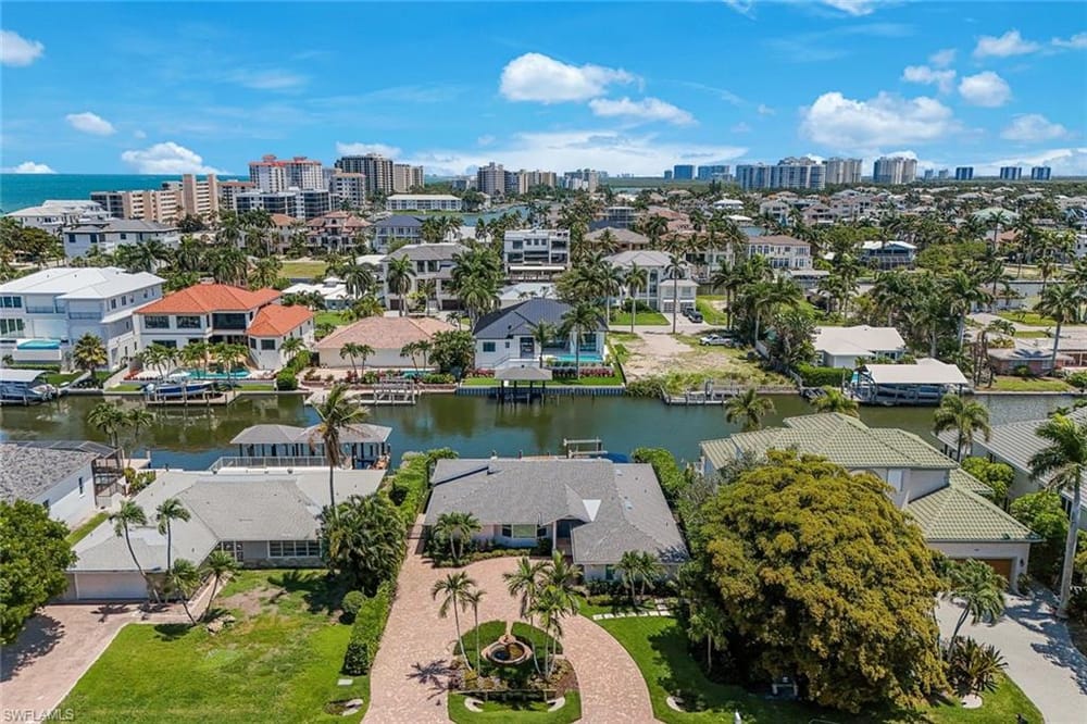 151 Bayview Ave. – #226021645 - Vanderbilt Beach