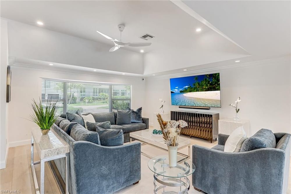 151 Bayview Ave. – #226021645 - Vanderbilt Beach