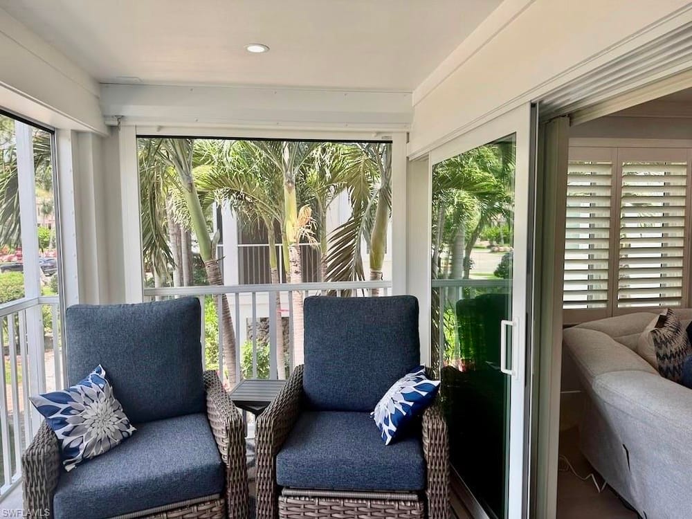 225 5th Ave. S 103 – #226021821 - Olde Naples