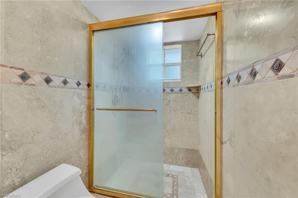 3065 50th Ln. SW – #226021851 - Golden Gate City