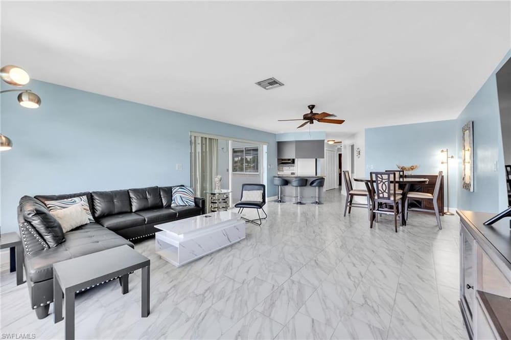3065 50th Ln. SW – #226021851 - Golden Gate City