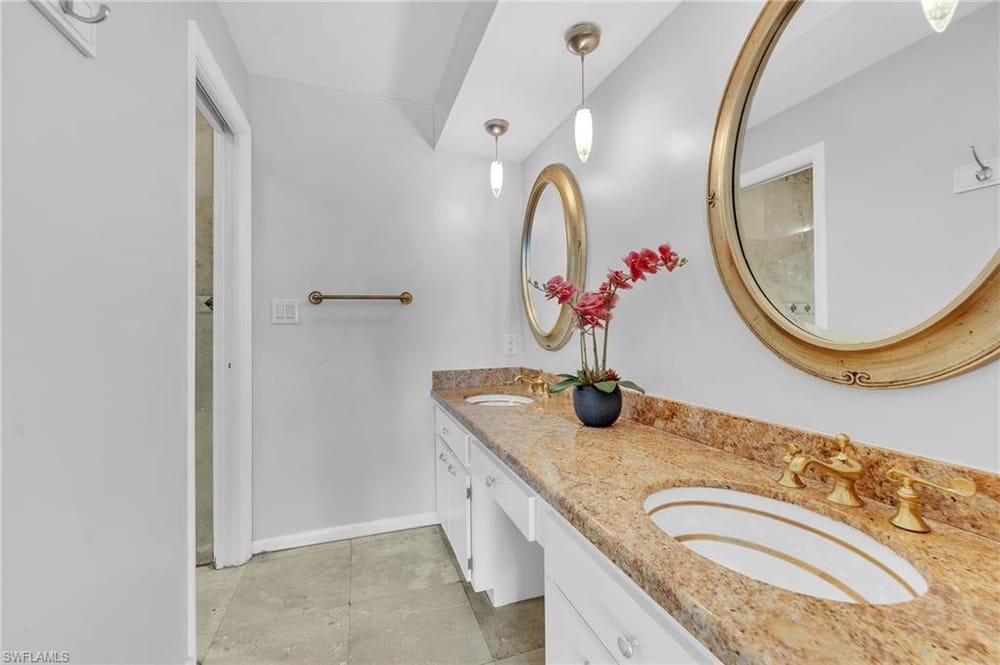 3065 50th Ln. SW – #226021851 - Golden Gate City