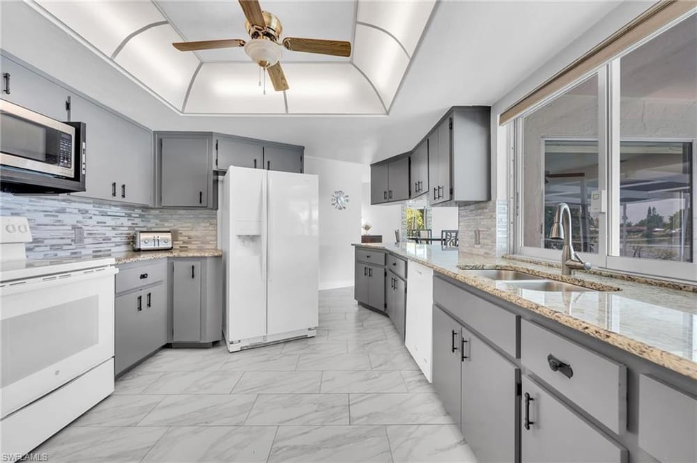3065 50th Ln. SW – #226021851 - Golden Gate City