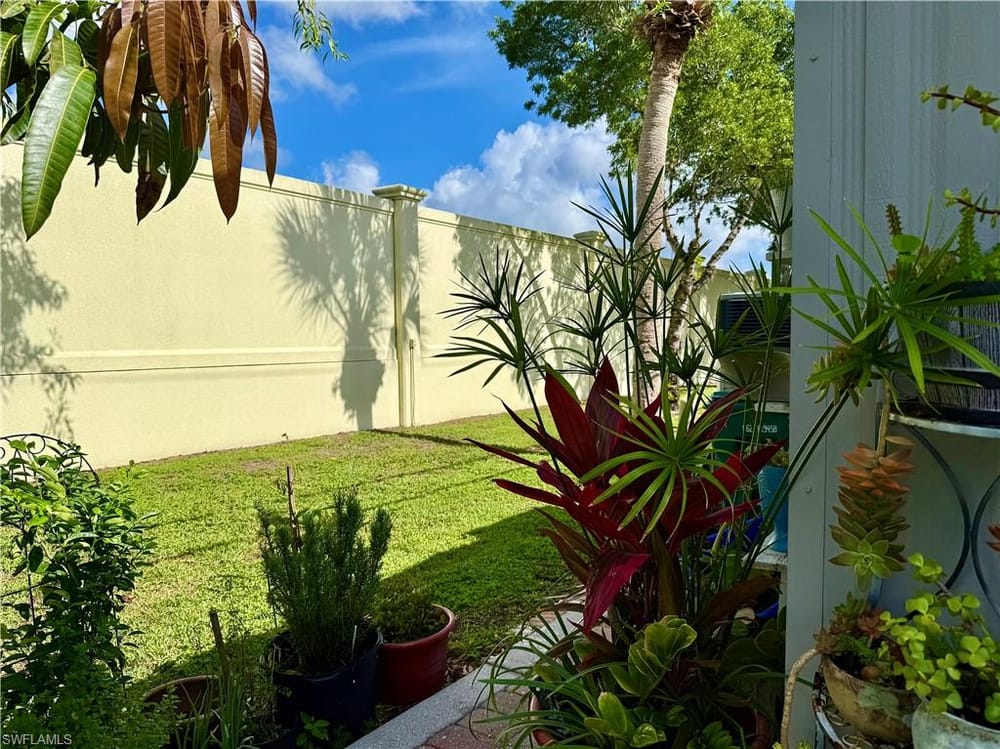 133 Redwood Ln. – #226022071 - Holiday Manor