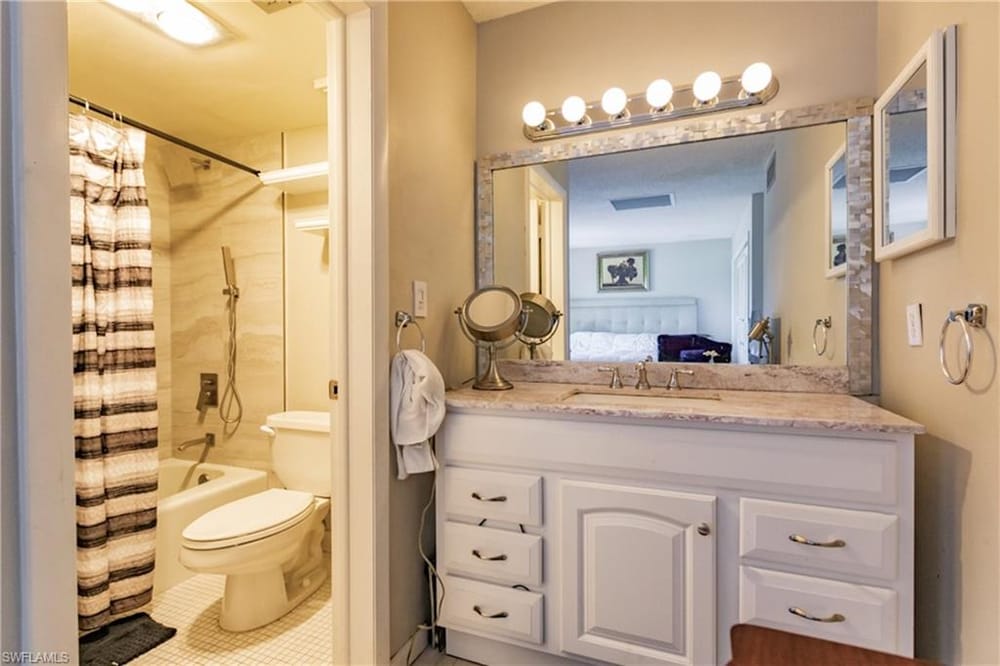 3 Bob O Link Ct. B – #226022238 - Naples Bath And Tennis