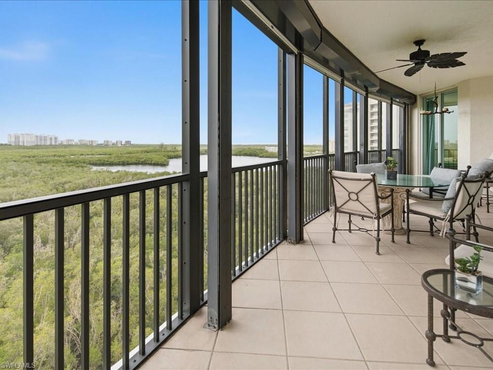 425 Cove Tower Dr. 901 – #226022278 - Cove Towers