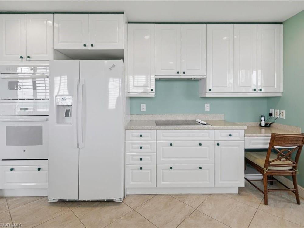 425 Cove Tower Dr. 901 – #226022278 - Cove Towers