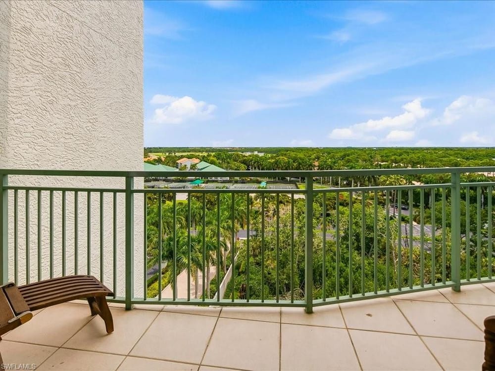 425 Cove Tower Dr. 901 – #226022278 - Cove Towers