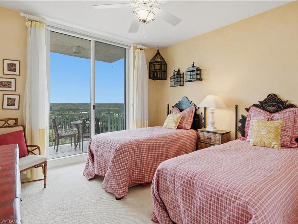425 Cove Tower Dr. 901 – #226022278 - Cove Towers