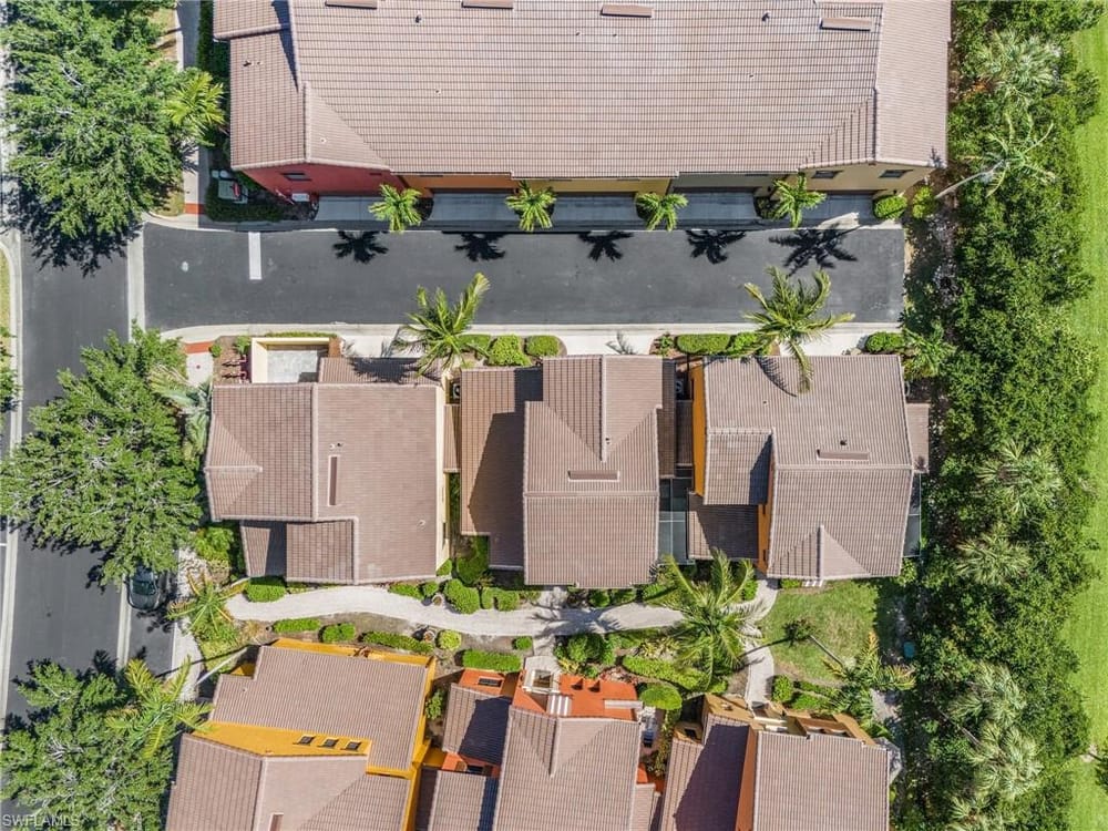 9118 Chula Vista St. 12002 – #226022280 - Lely Resort