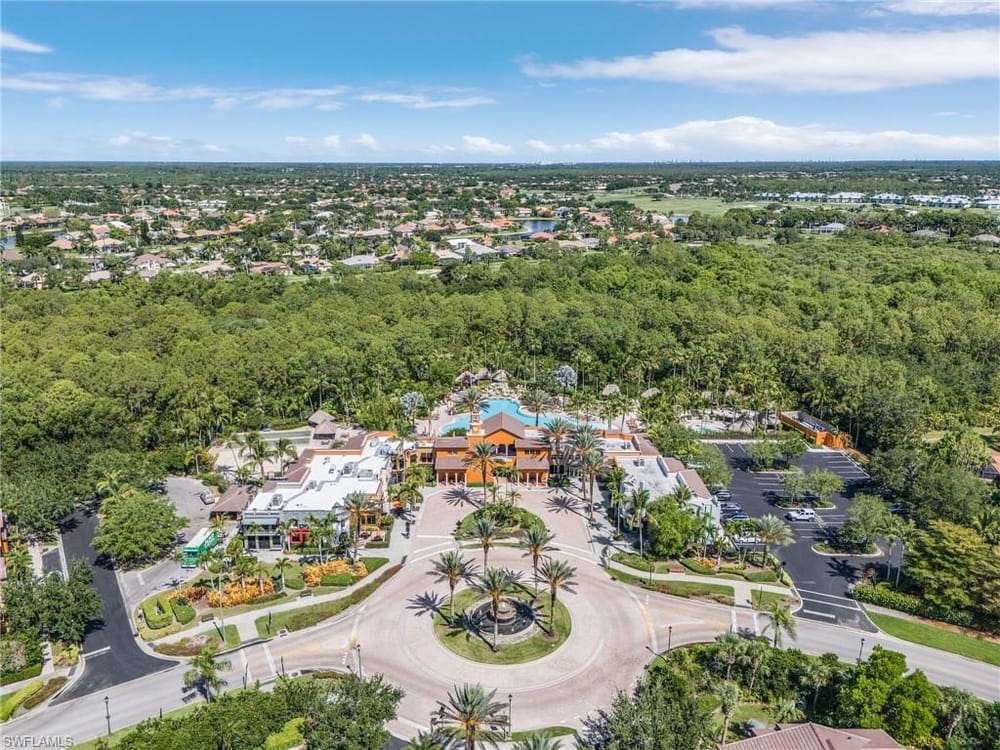 9118 Chula Vista St. 12002 – #226022280 - Lely Resort