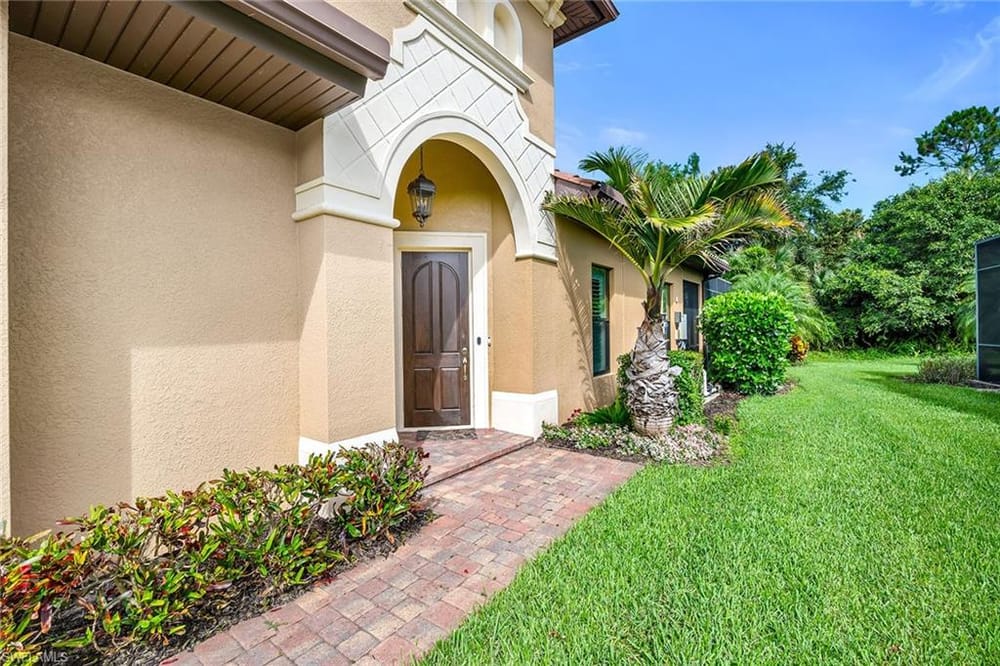 6589 Roma Way – #226022285 - Lely Resort
