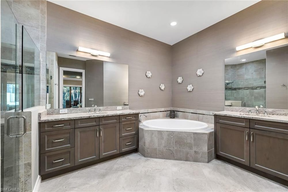 6589 Roma Way – #226022285 - Lely Resort