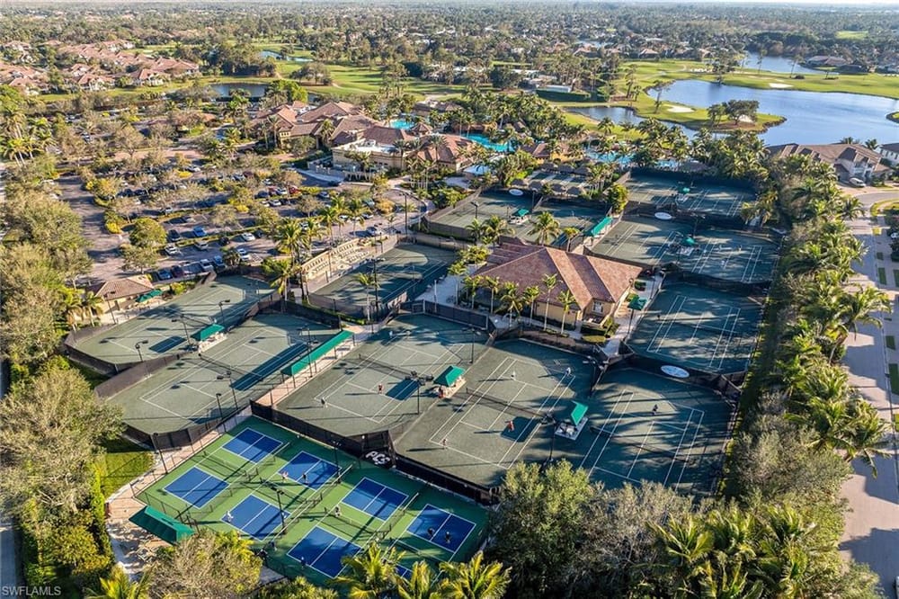 6589 Roma Way – #226022285 - Lely Resort
