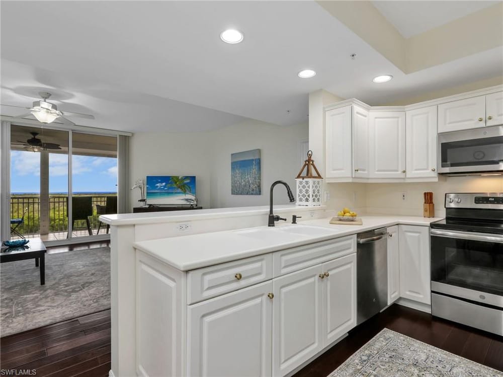 1001 Arbor Lake Dr. 406 – #226022327 - Arbor Trace