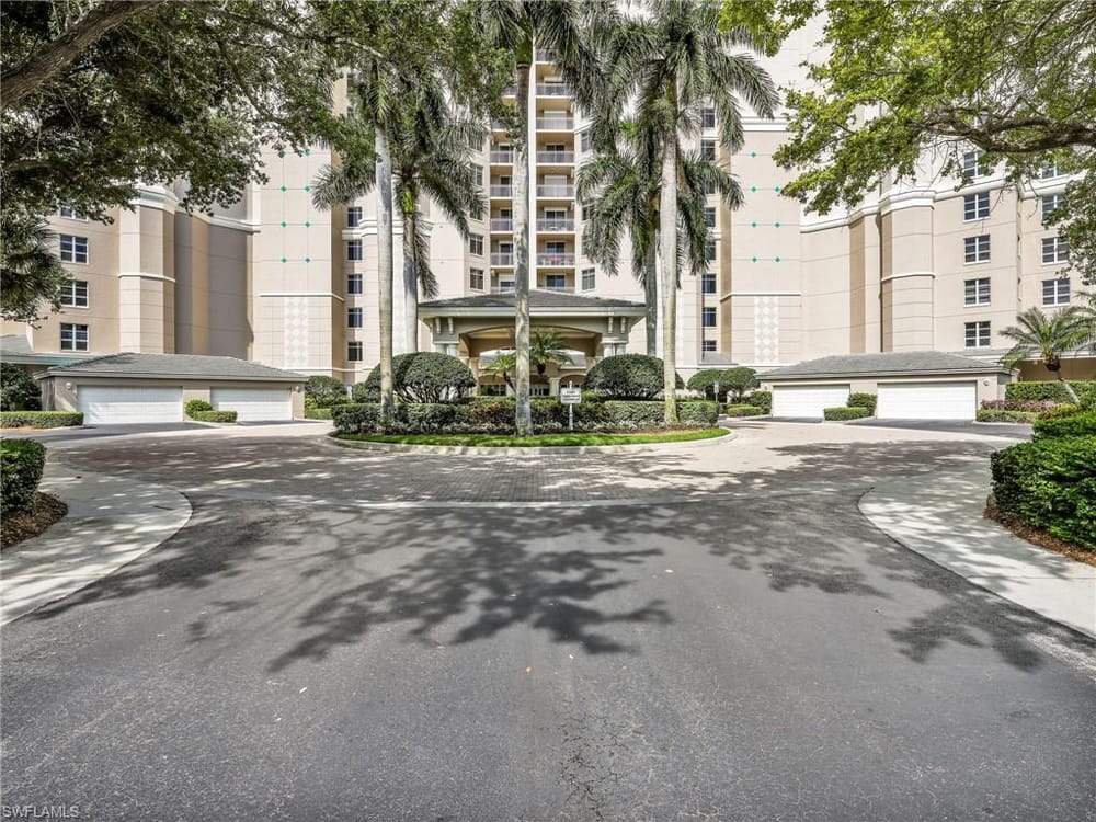 1001 Arbor Lake Dr. 406 – #226022327 - Arbor Trace