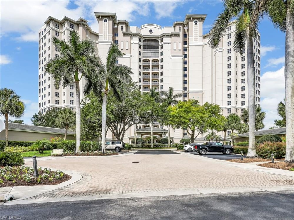 1001 Arbor Lake Dr. 406 – #226022327 - Arbor Trace