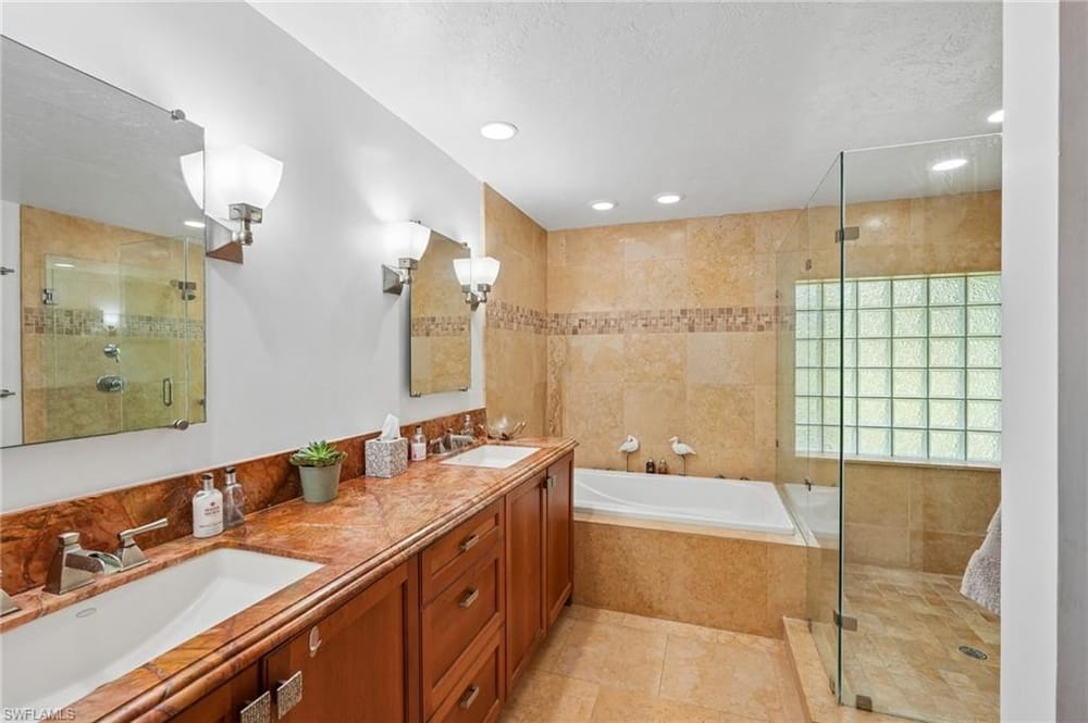 4980 Tamarind Ridge Dr. – #226022345 - Logan Woods