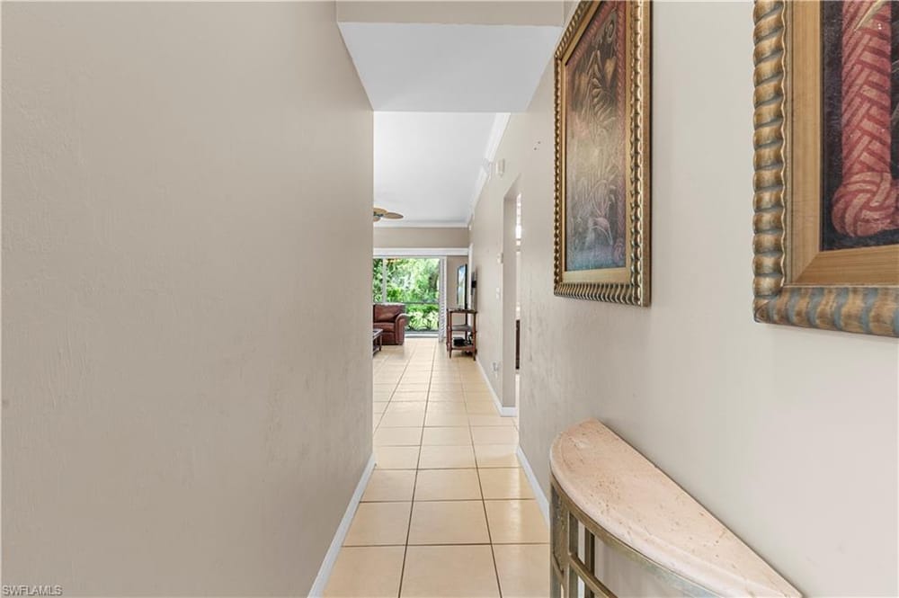 5470 16th Pl. SW 101 – #226022592 - Golden Gate City