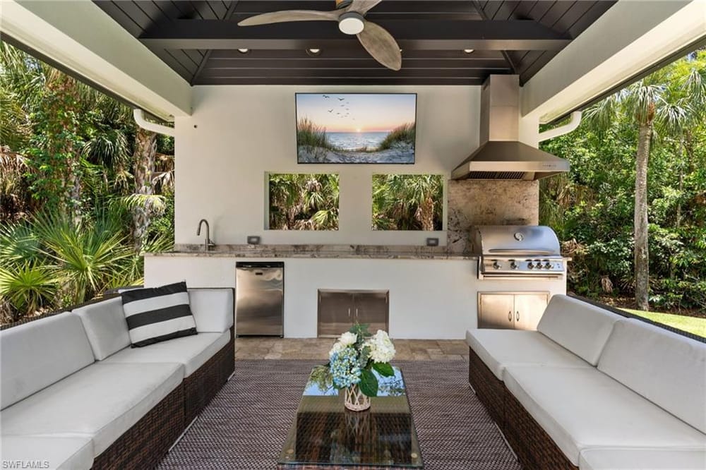 436 Corbel Dr. – #226022668 - Palm River Estates
