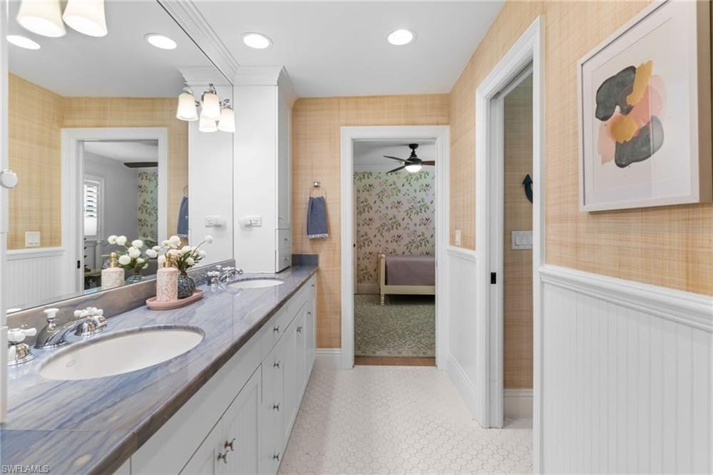 436 Corbel Dr. – #226022668 - Palm River Estates