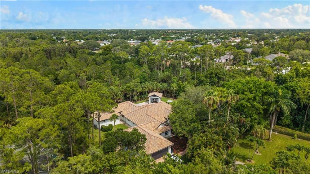 436 Corbel Dr. – #226022668 - Palm River Estates