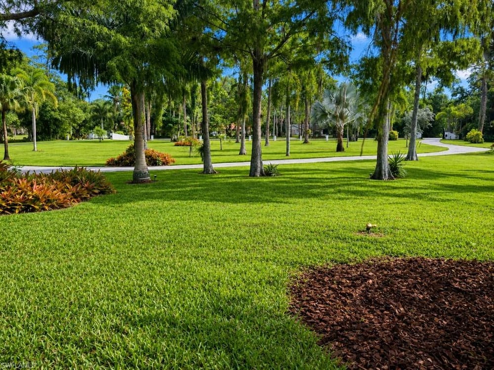 6100 Dogwood Way – #2026025871 - Logan Woods