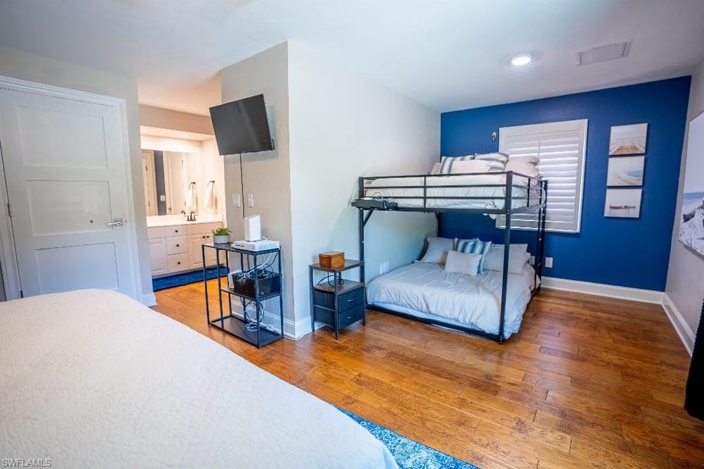 6100 Dogwood Way – #2026025871 - Logan Woods