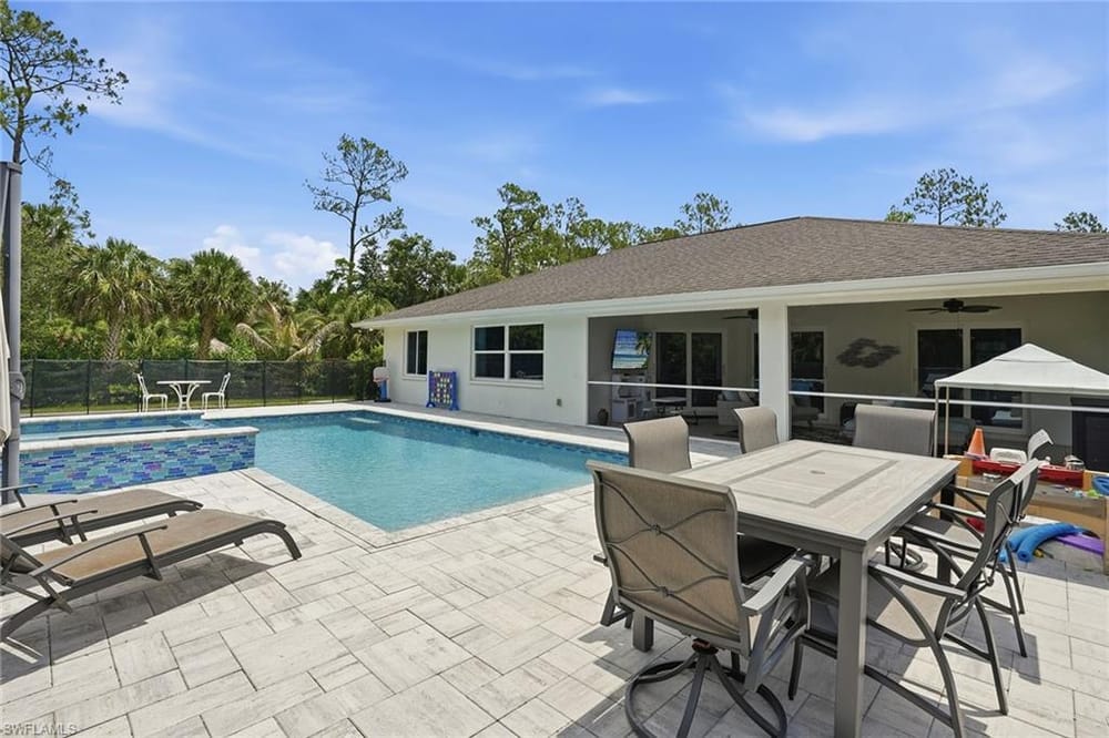 721 Logan Blvd. S – #226022898 - Logan Woods