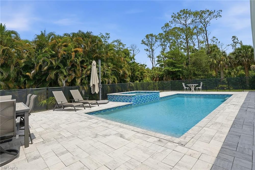 721 Logan Blvd. S – #226022898 - Logan Woods